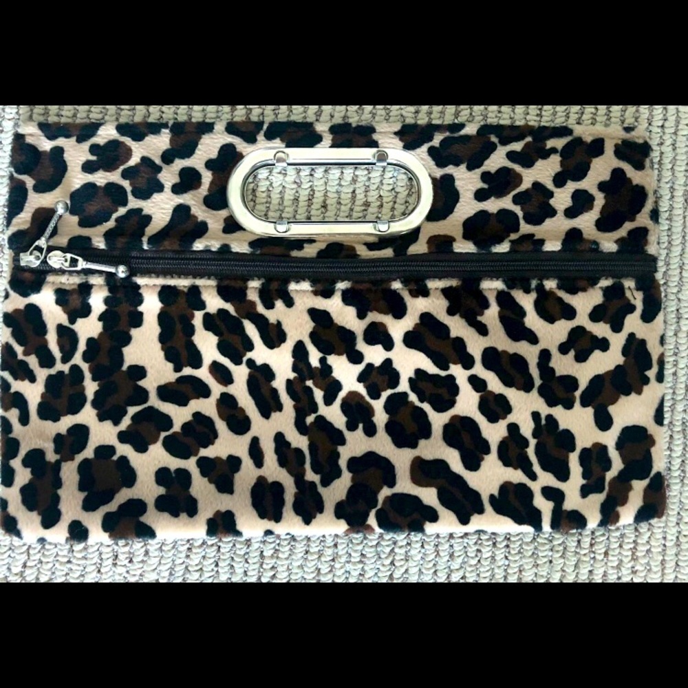 Leopard clutch.